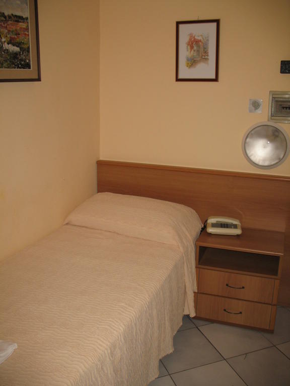 Albergo Paradiso Montecatini Terme Oda fotoğraf