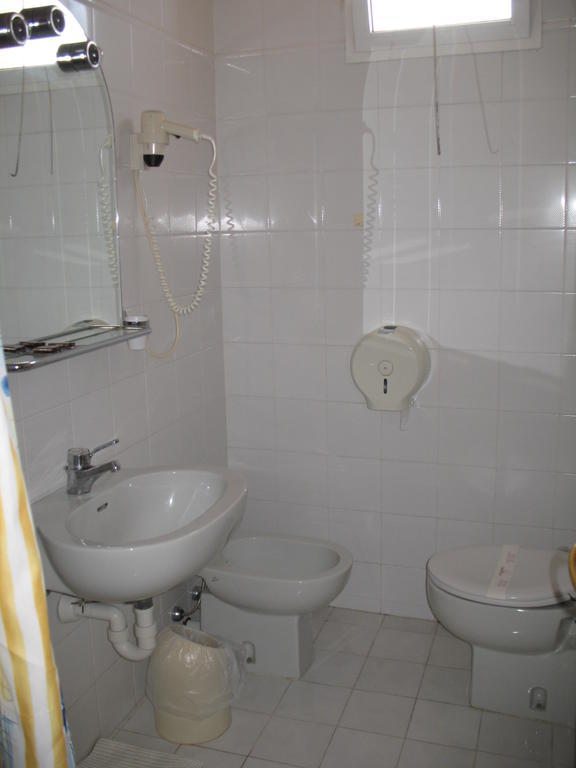 Albergo Paradiso Montecatini Terme Oda fotoğraf